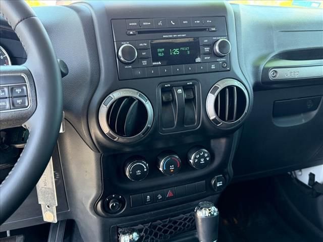 2017 Jeep Wrangler Sport 4x4
