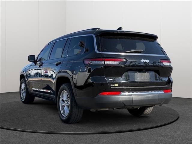 2021 Jeep Grand Cherokee L Laredo 4x2