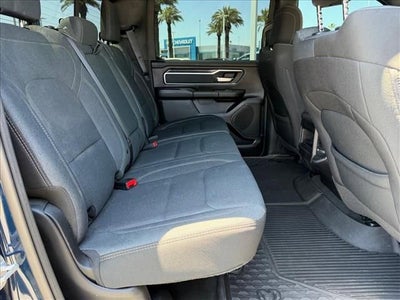 2022 RAM 1500 Big Horn Crew Cab 4x2 5'7" Box