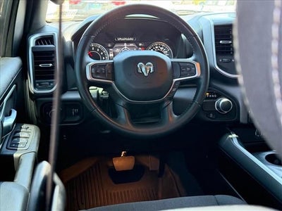 2022 RAM 1500 Big Horn Crew Cab 4x2 5'7" Box