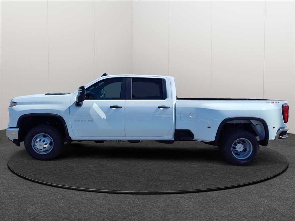 2026 Chevrolet Silverado 3500 HD WT DRW