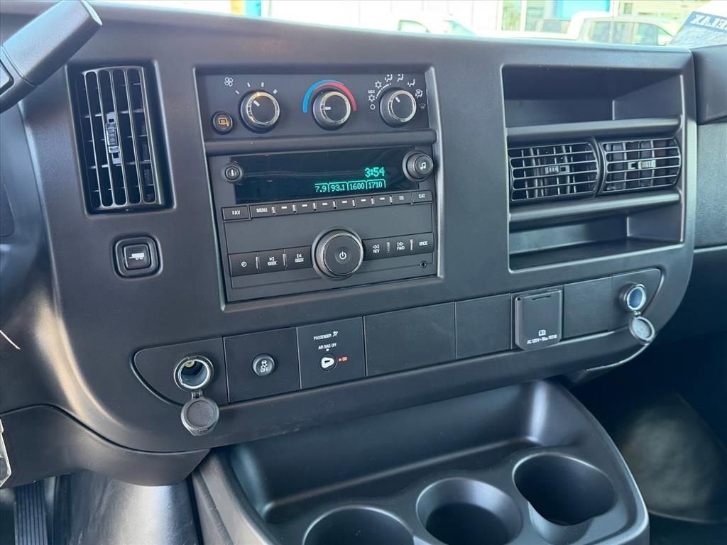 2026 Chevrolet Express Cargo WT