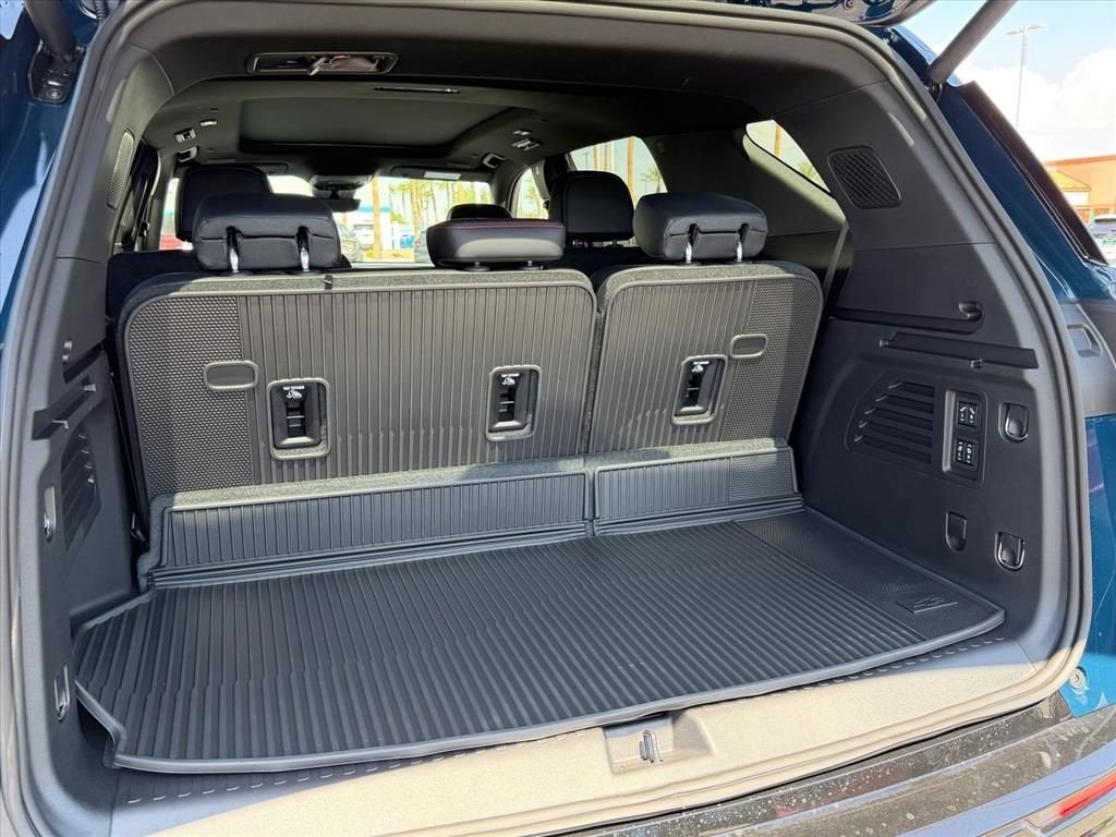 2027 Chevrolet Traverse RS