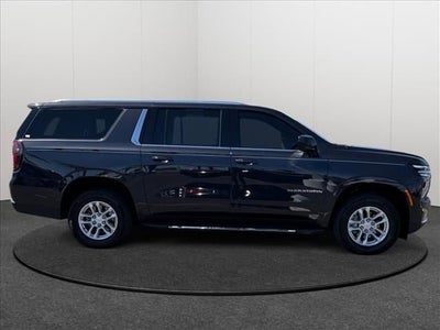 2025 Chevrolet Suburban LS