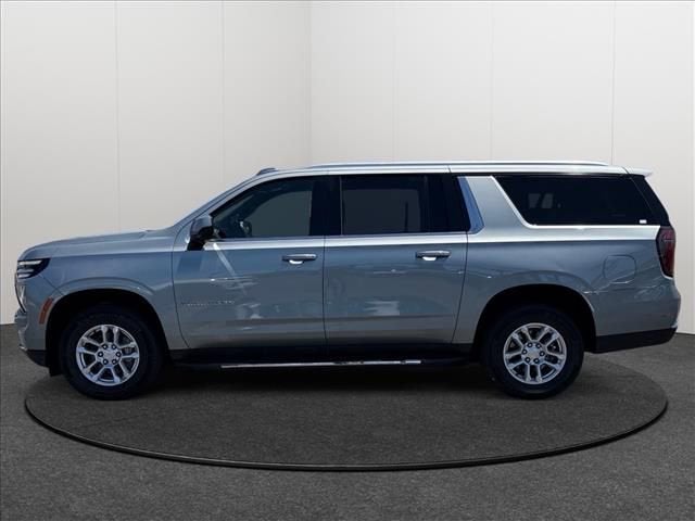 2025 Chevrolet Suburban LT
