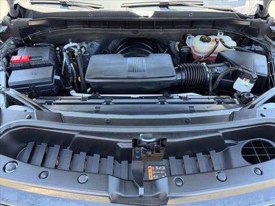 2025 Chevrolet Suburban LT