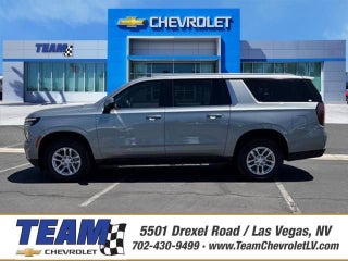 2025 Chevrolet Suburban LT