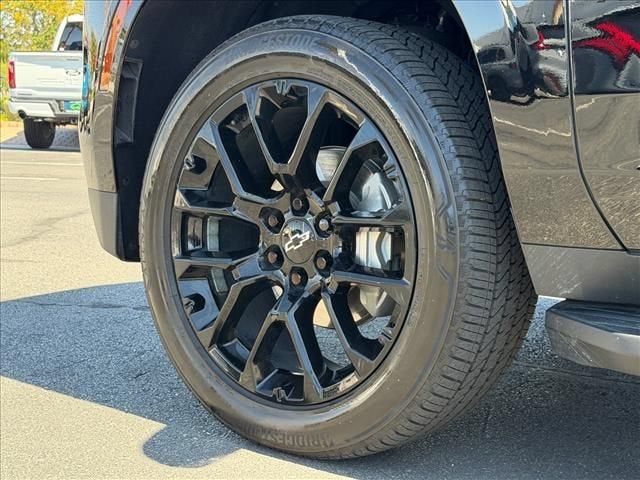 2025 Chevrolet Tahoe LS