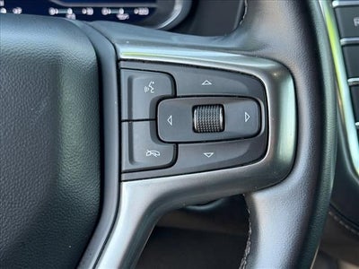 2023 Chevrolet Suburban LT
