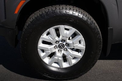 2022 Nissan Frontier Crew Cab SV 4x4