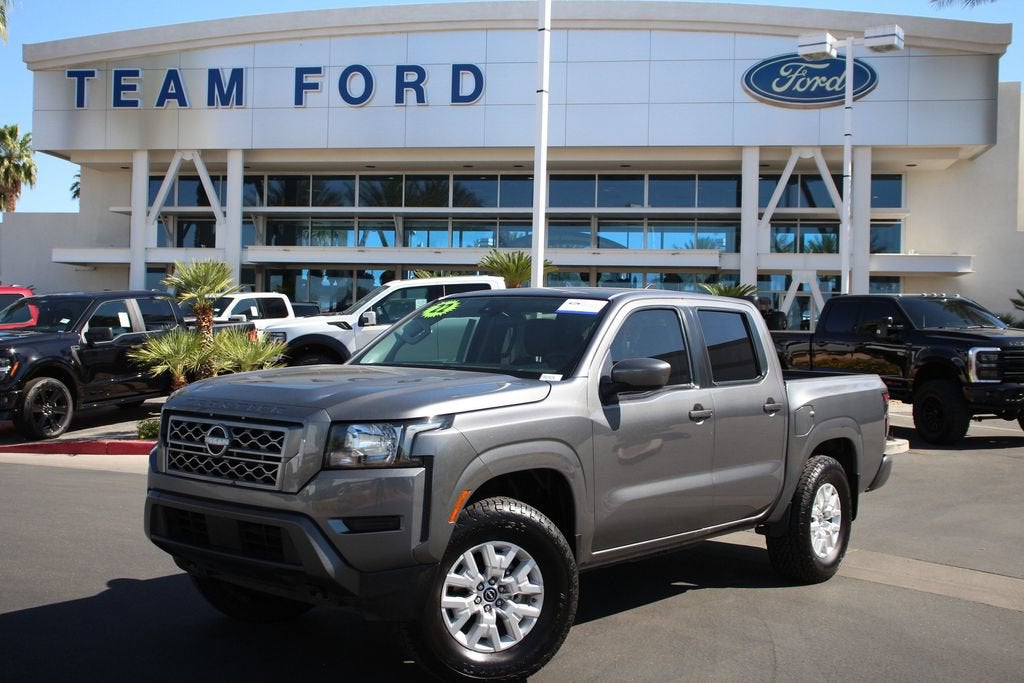 2022 Nissan Frontier Crew Cab SV 4x4