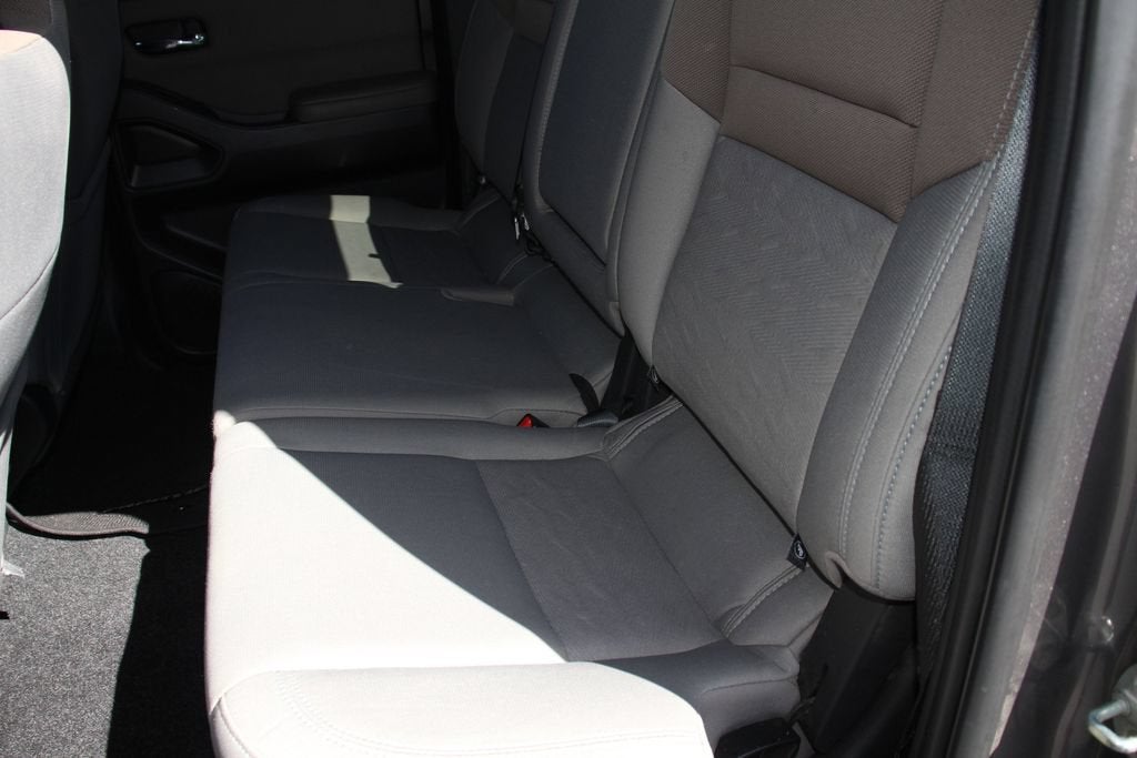 2022 Nissan Frontier Crew Cab SV 4x4