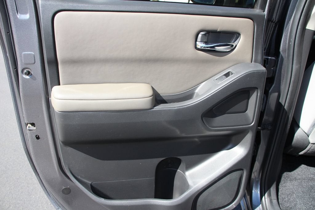 2022 Nissan Frontier Crew Cab SV 4x4