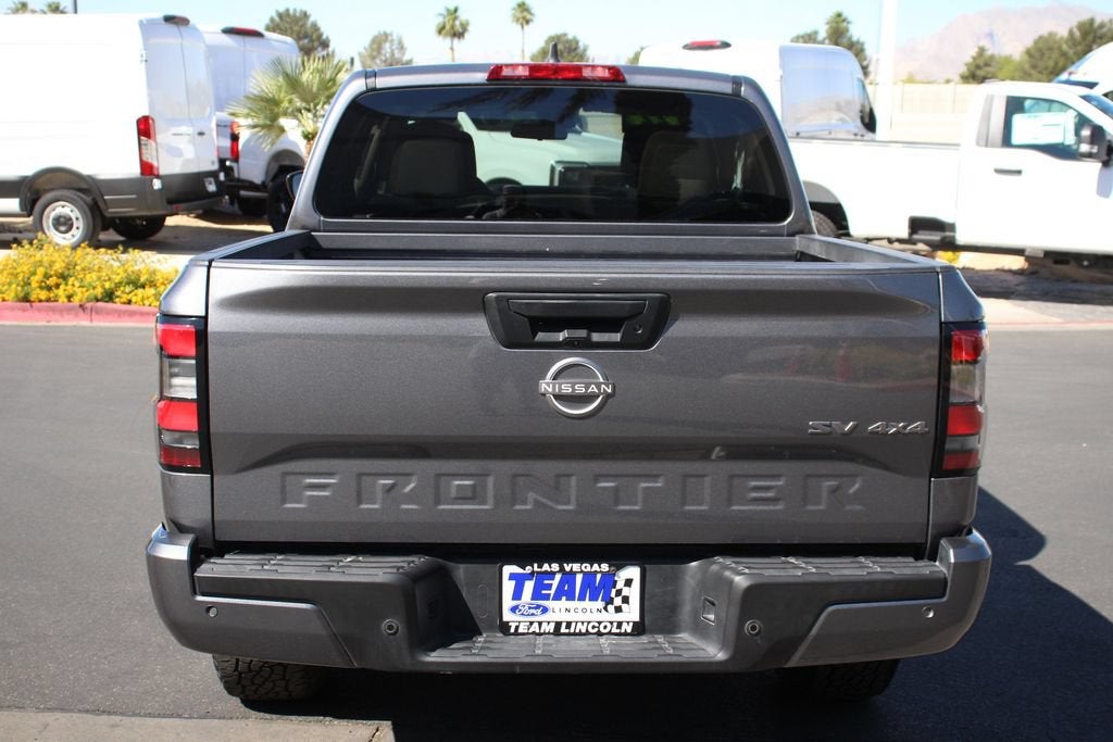 2022 Nissan Frontier Crew Cab SV 4x4