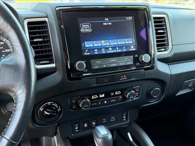 2022 Nissan Frontier Crew Cab SV 4x4