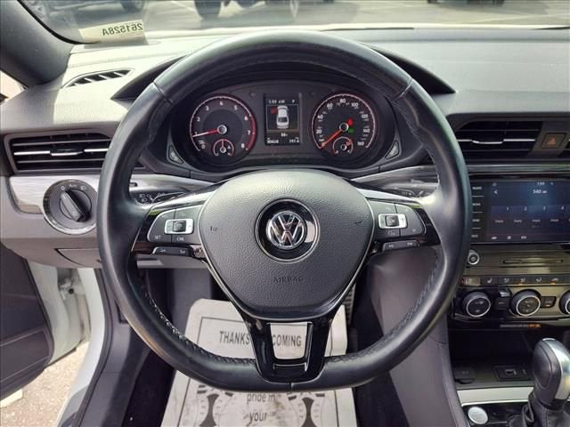 2021 Volkswagen Passat 2.0T R-Line