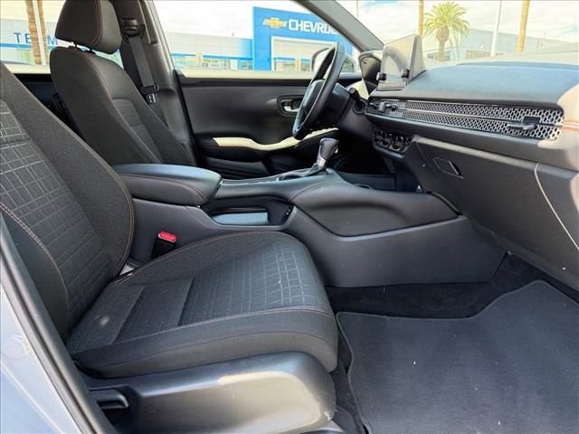 2025 Honda HR-V AWD Sport