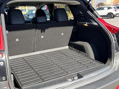 2025 Nissan Kicks SR FWD