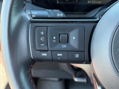 2025 Nissan Kicks SR FWD