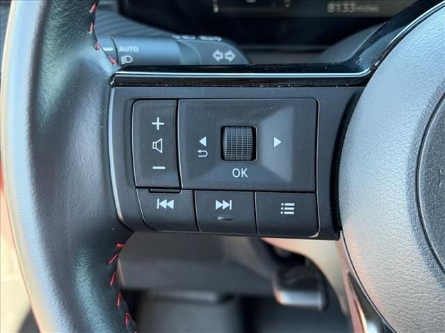 2025 Nissan Kicks SR FWD