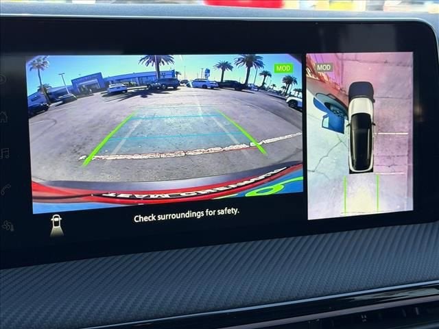 2025 Nissan Kicks SR FWD