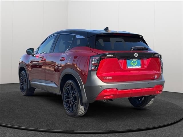 2025 Nissan Kicks SR FWD