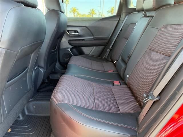 2025 Nissan Kicks SR FWD