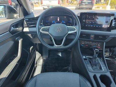 2025 Volkswagen Jetta SE