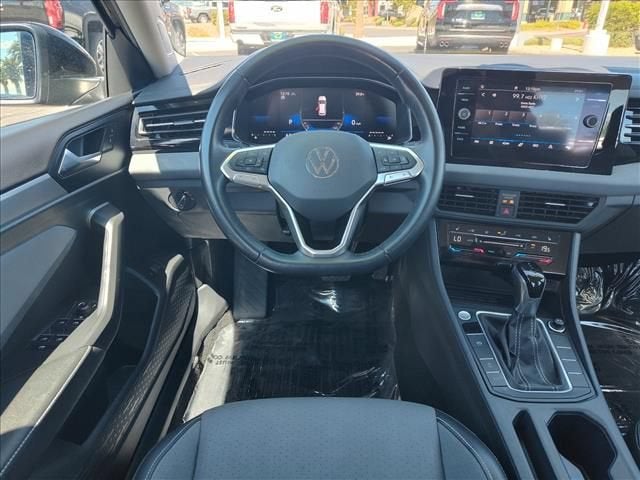 2025 Volkswagen Jetta SE