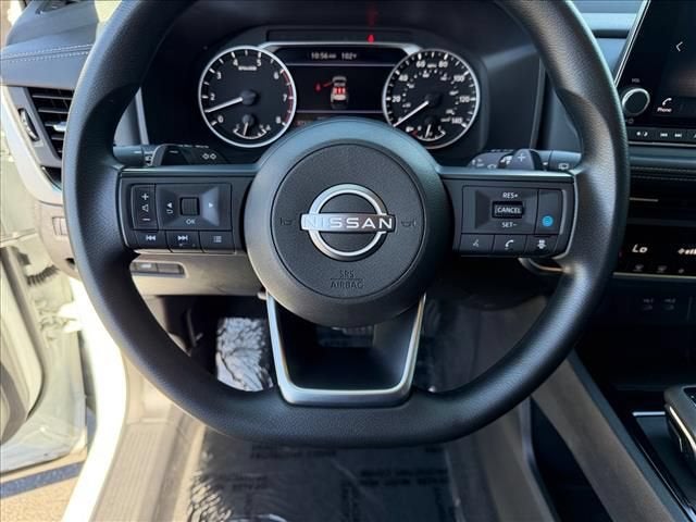 2024 Nissan Rogue SV FWD