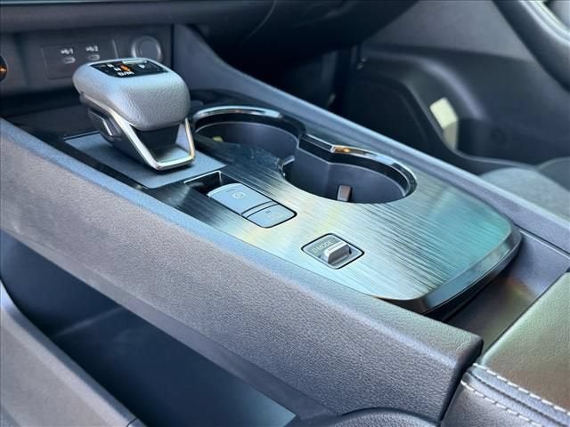 2024 Nissan Rogue SV FWD