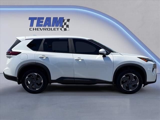 2024 Nissan Rogue SV FWD