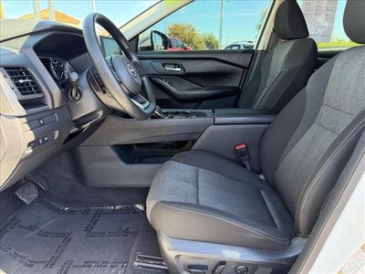 2024 Nissan Rogue SV FWD