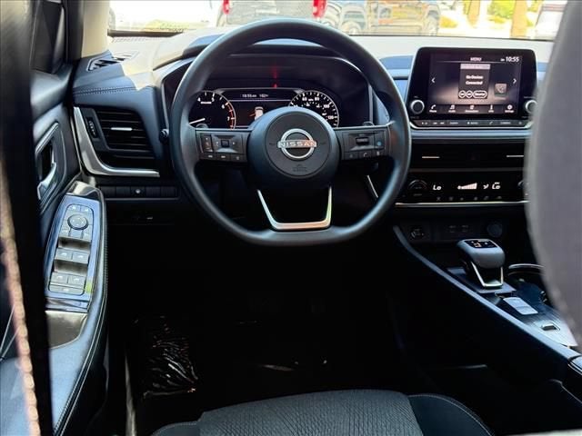 2024 Nissan Rogue SV FWD