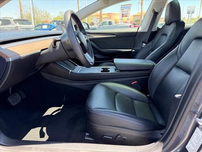 2023 Tesla Model 3 RWD