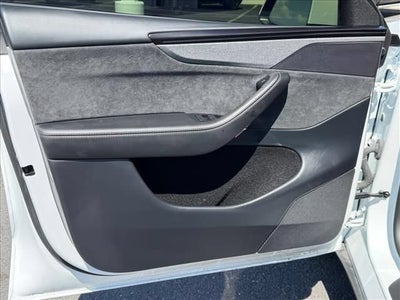 2026 Tesla Model Y Premium