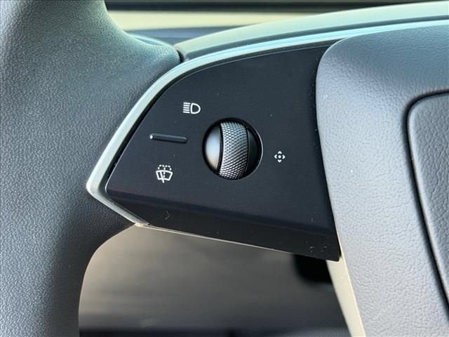 2026 Tesla Model Y Premium