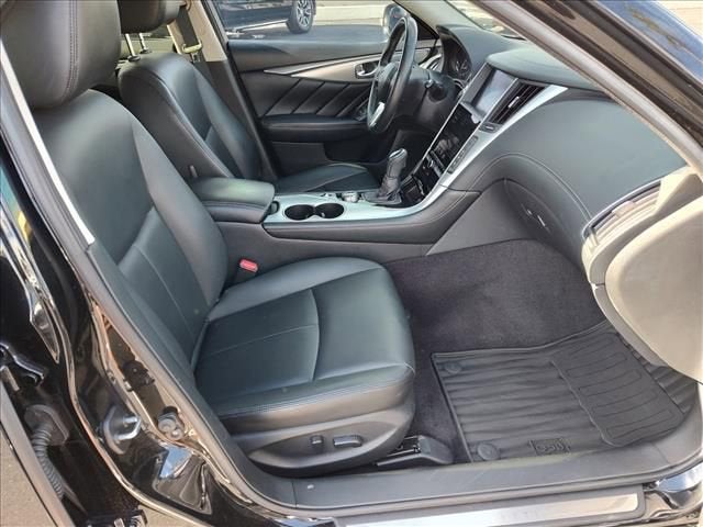 2020 INFINITI Q50 LUXE