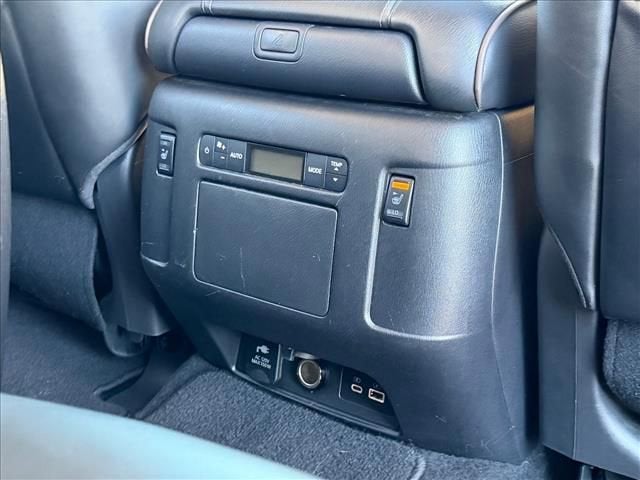 2021 Nissan Armada Platinum 2WD