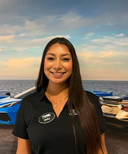 MARIA MORALES: Represtante de Ventas